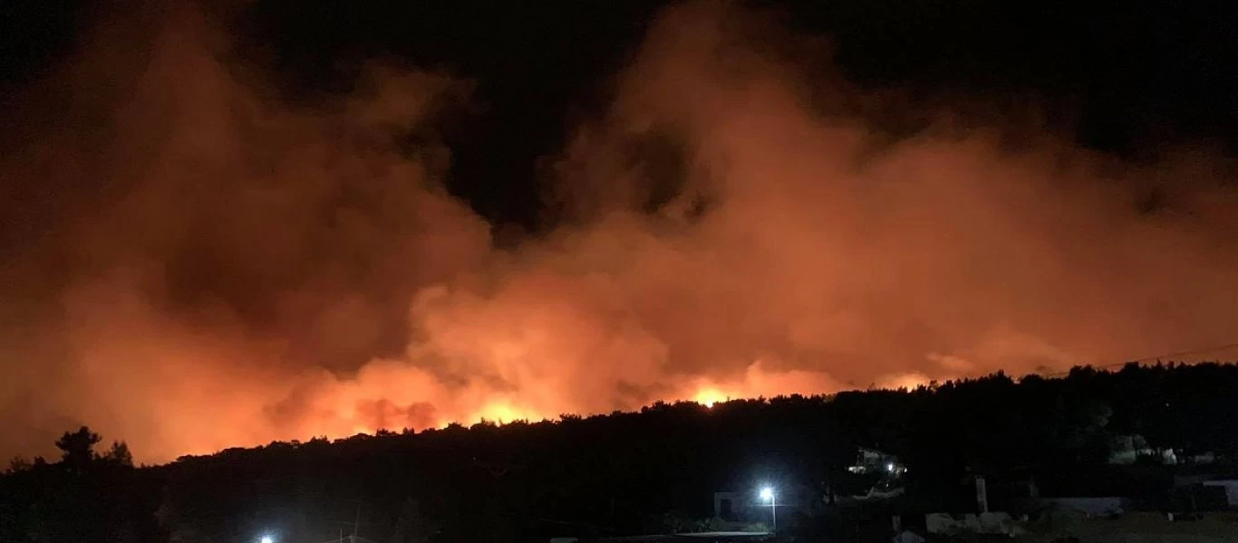 Αρχηγός Πυροσβεστικού Σώματος - Σ.Κολοκούρης: «Σε ύφεση η φωτιά στο Σχίνο Κορινθίας»